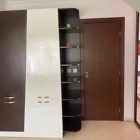 сирена Apartamento *