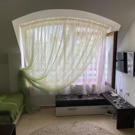 сирена Apartment